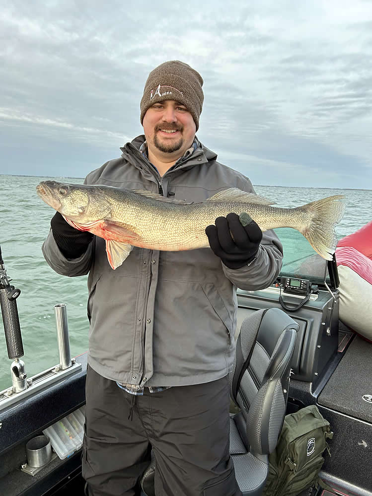 Walleyes for Wounded Heroes - D3 Walleye Charters